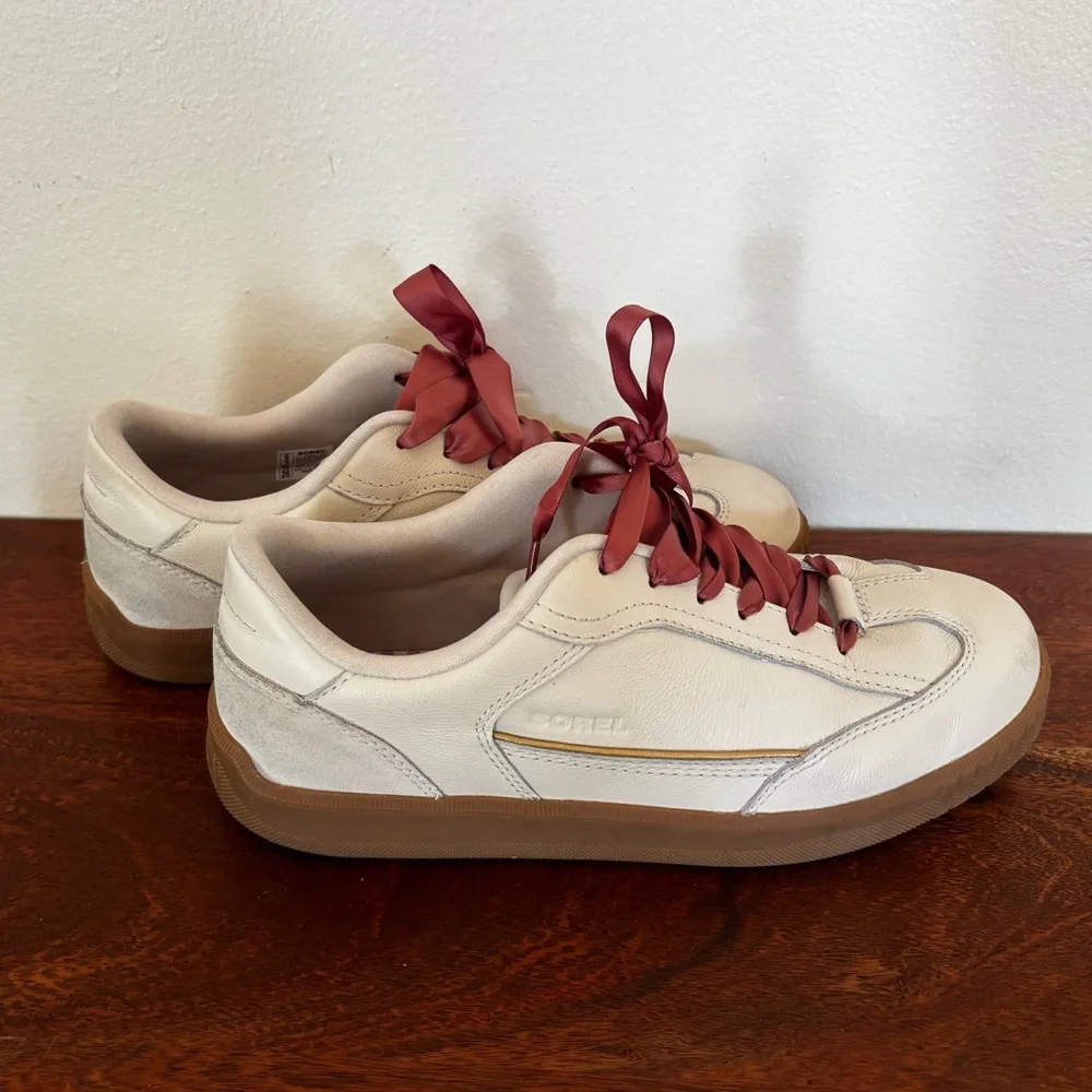 SOREL ONA Drift Shoes Sneakers Cream White Coral Pink Ribbon Laces size 9 Womens